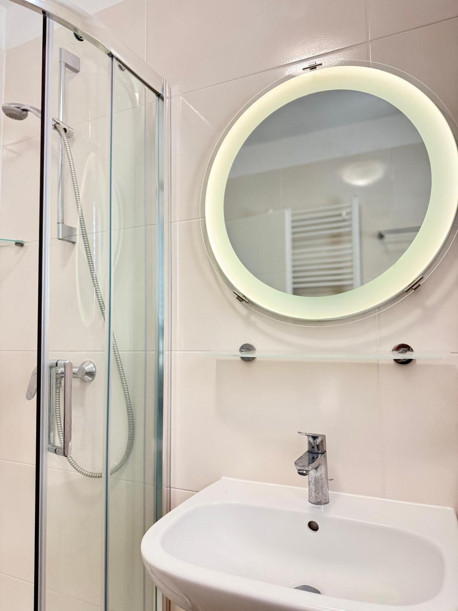 Apartments Lofiel โนวาลยา ห้อง รูปภาพ
