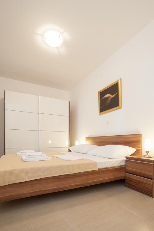 Apartments Lofiel โนวาลยา ห้อง รูปภาพ