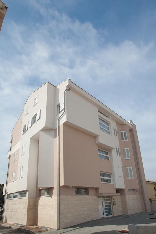 Apartments Lofiel โนวาลยา ภายนอก รูปภาพ