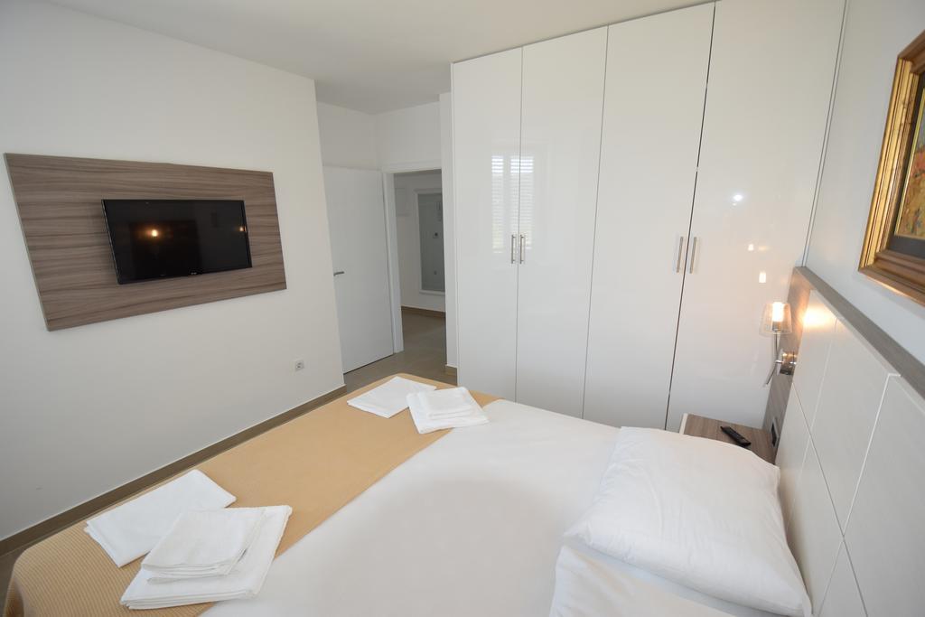 Apartments Lofiel โนวาลยา ภายนอก รูปภาพ