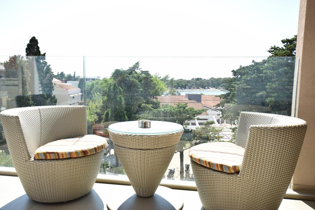 Apartments Lofiel โนวาลยา ภายนอก รูปภาพ