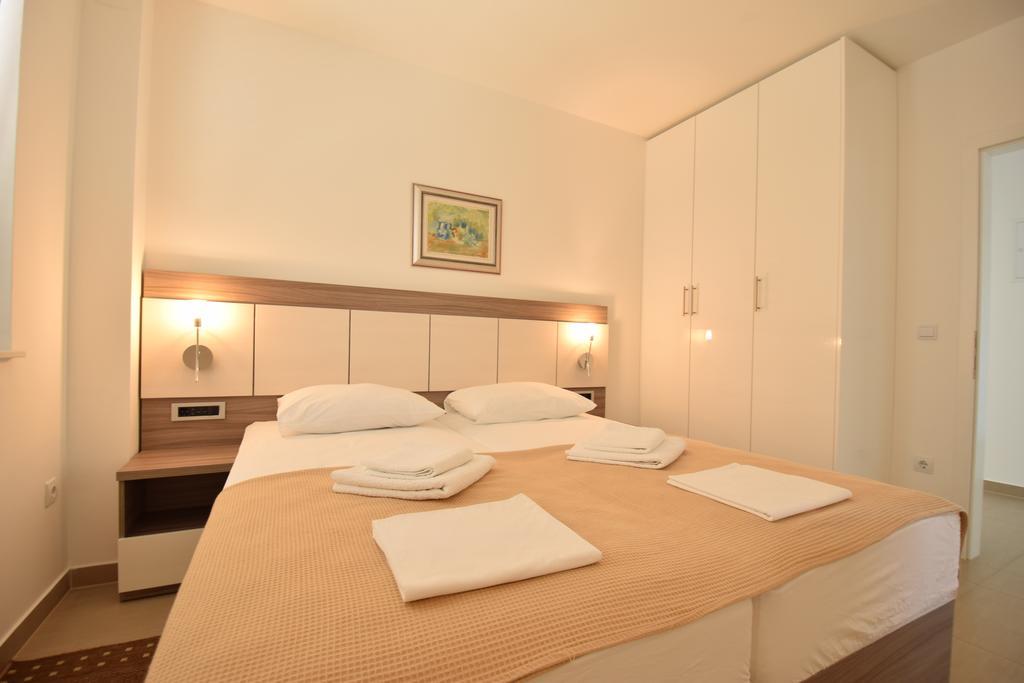 Apartments Lofiel โนวาลยา ภายนอก รูปภาพ